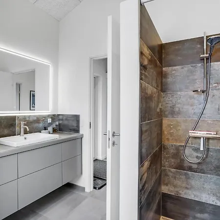 度假居 3 Bedroom Amazing In *